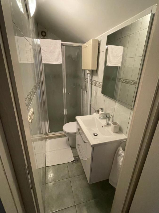 Vacation House Marin With Jacuzzi - Bol, Brac Kültér fotó
